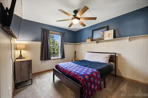 675 Parker Court Geneva IL 60134