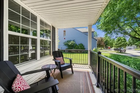 675 Parker Court Geneva IL 60134