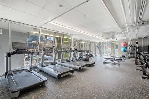 740 West Fulton Street Chicago IL 60661