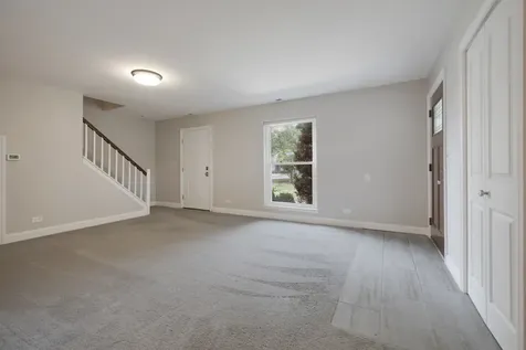 806 Pahl Road Elk Grove Village IL 60007
