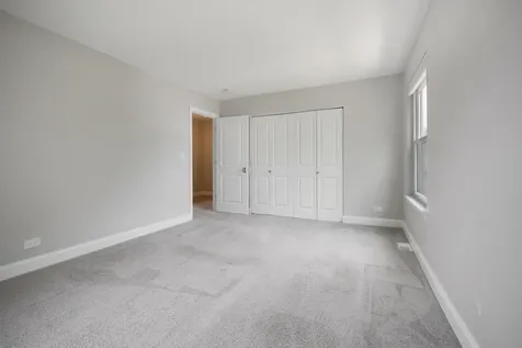 806 Pahl Road Elk Grove Village IL 60007