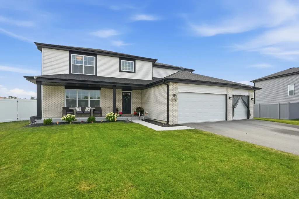 1354 Clifton Avenue Beecher IL 60401