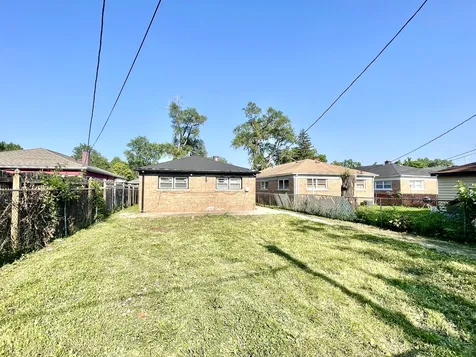 15822 South Ashland Avenue Harvey IL 60426
