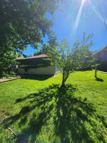 9346 South Woodlawn Avenue Chicago IL 60619
