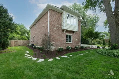 1635 Sequoia Trail Glenview IL 60025