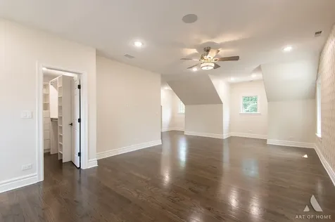1635 Sequoia Trail Glenview IL 60025