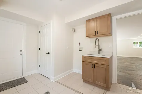 1635 Sequoia Trail Glenview IL 60025