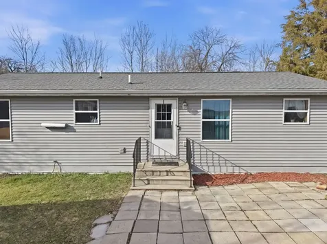 23007 Lovell Road Sycamore IL 60178