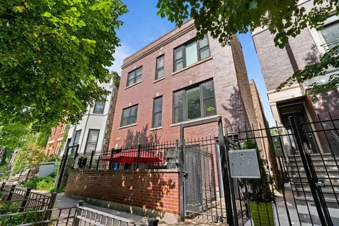 1525 North Claremont Avenue Chicago IL 60622