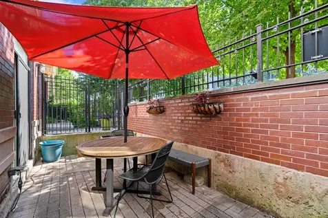1525 North Claremont Avenue Chicago IL 60622