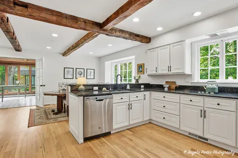 15 Willet Way Trout Valley IL 60013