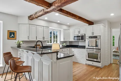 15 Willet Way Trout Valley IL 60013