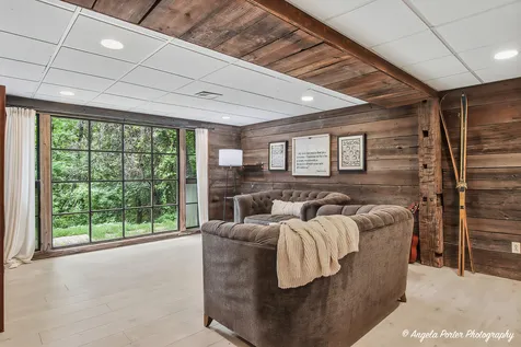 15 Willet Way Trout Valley IL 60013