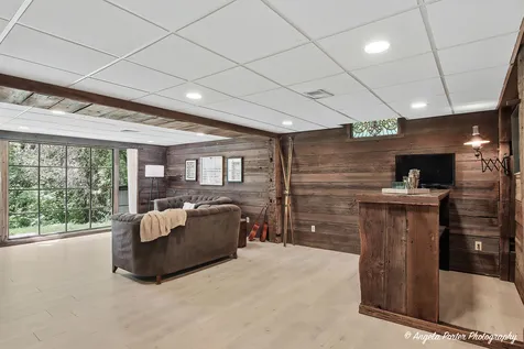 15 Willet Way Trout Valley IL 60013