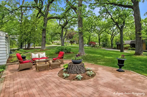 15 Willet Way Trout Valley IL 60013