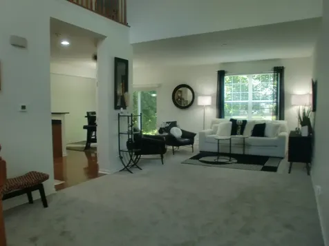 10011 Cummings Street Huntley IL 60142