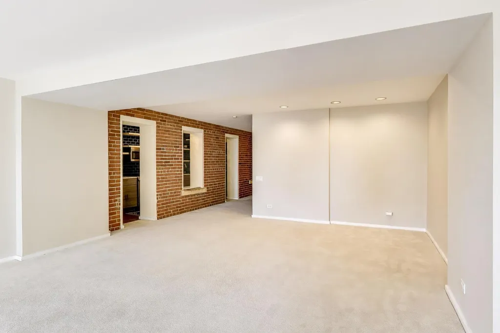 40 East 9th Street Chicago IL 60605