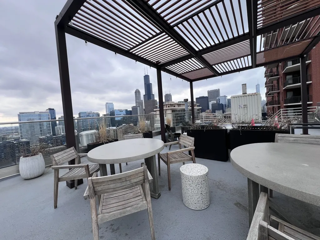 40 East 9th Street Chicago IL 60605
