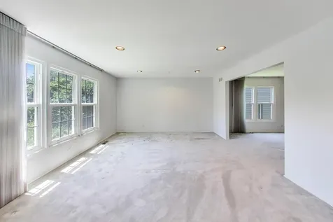136 East Fox Hill Drive Buffalo Grove IL 60089
