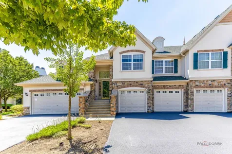 263 Shadow Creek Circle Vernon Hills IL 60061