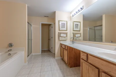 263 Shadow Creek Circle Vernon Hills IL 60061