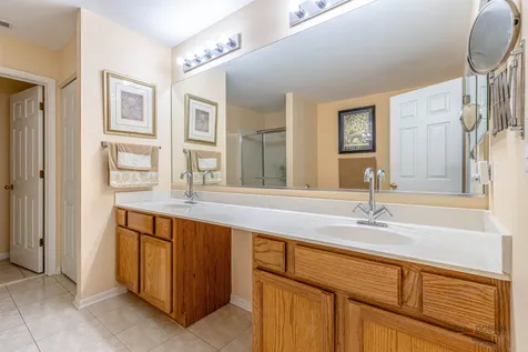 263 Shadow Creek Circle Vernon Hills IL 60061