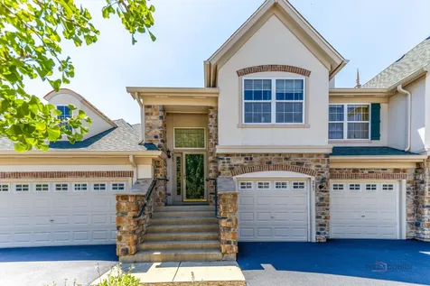 263 Shadow Creek Circle Vernon Hills IL 60061