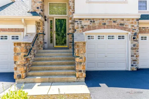 263 Shadow Creek Circle Vernon Hills IL 60061