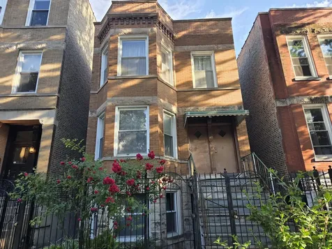 2507 West Walton Street Chicago IL 60622