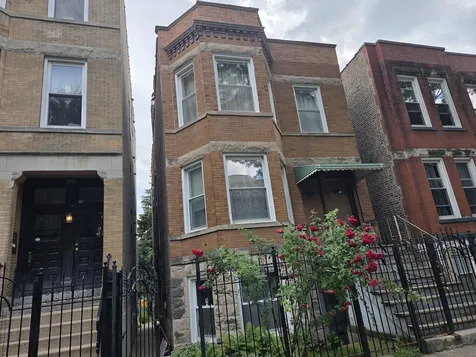 2507 West Walton Street Chicago IL 60622