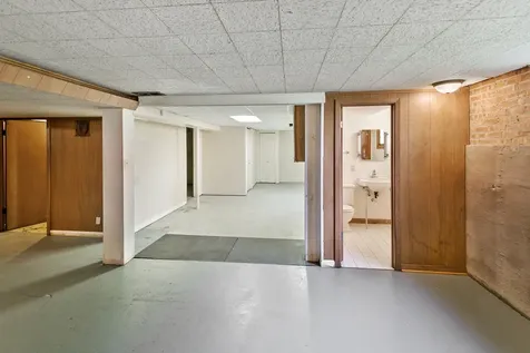 2812 173RD Street Hazel Crest IL 60429