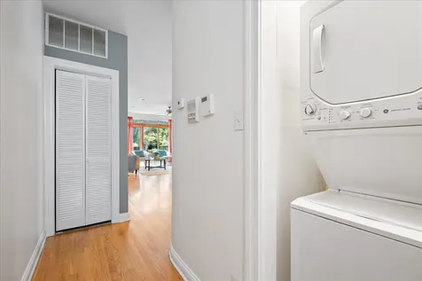 1242 North Maplewood Avenue Chicago IL 60622