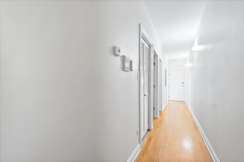 1242 North Maplewood Avenue Chicago IL 60622