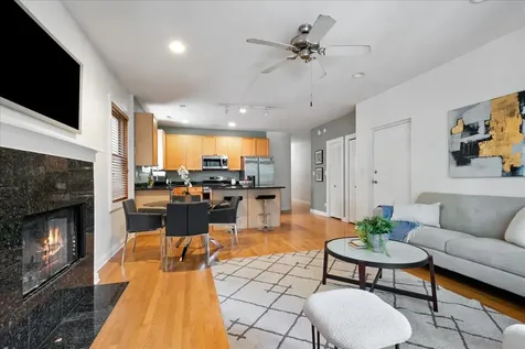 1242 North Maplewood Avenue Chicago IL 60622