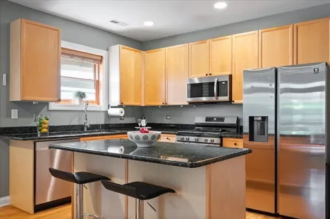 1242 North Maplewood Avenue Chicago IL 60622
