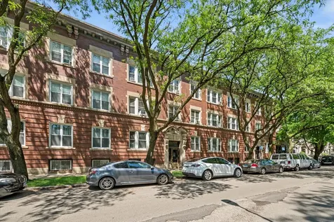 5052 South Blackstone Avenue Chicago IL 60615