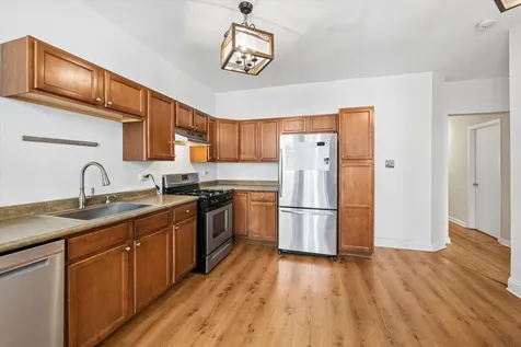 5052 South Blackstone Avenue Chicago IL 60615