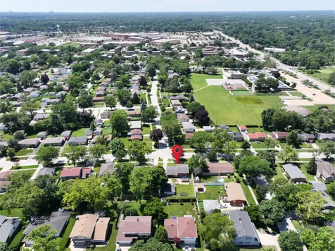 1121 North Crabtree Lane Mount Prospect IL 60056
