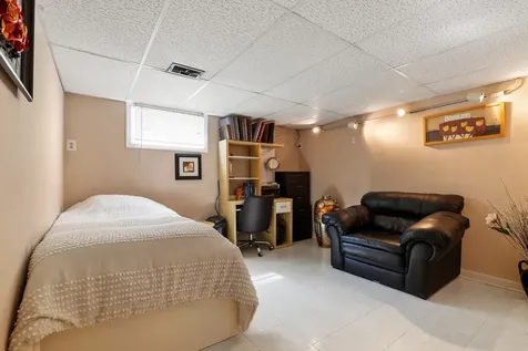 4701 West 102nd Street Oak Lawn IL 60453