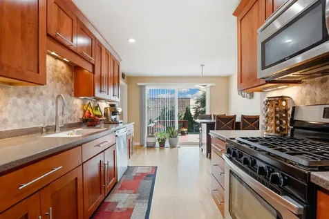 4701 West 102nd Street Oak Lawn IL 60453