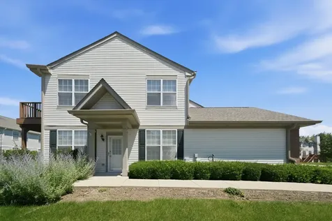 541 North Fox Trail Round Lake IL 60073