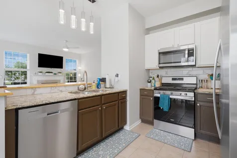 541 North Fox Trail Round Lake IL 60073