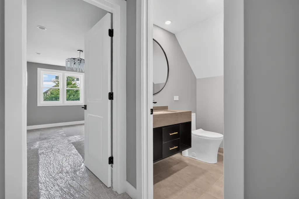 3653 West 107th Street Chicago IL 60655