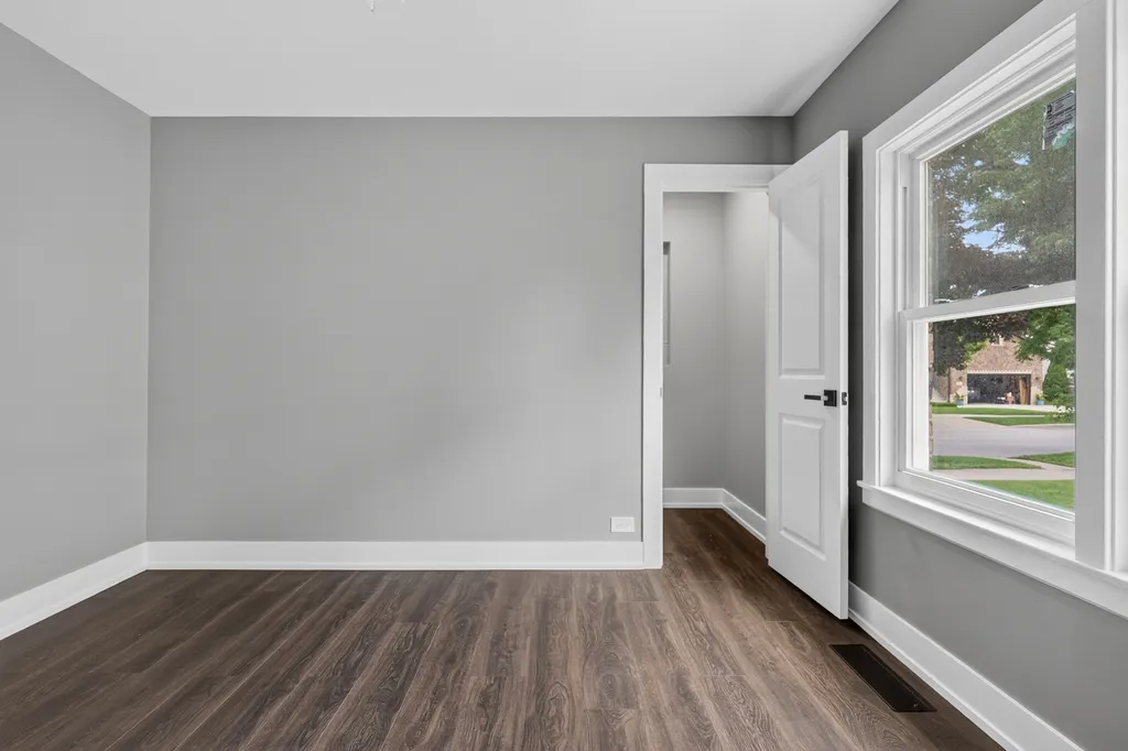 3653 West 107th Street Chicago IL 60655