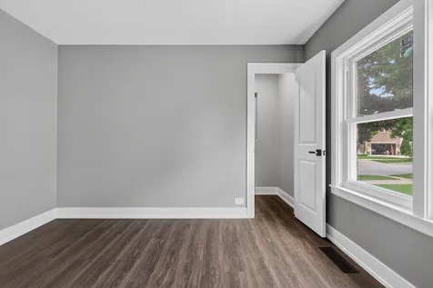 3653 West 107th Street Chicago IL 60655