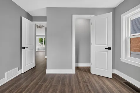 3653 West 107th Street Chicago IL 60655