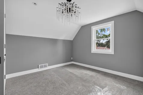 3653 West 107th Street Chicago IL 60655