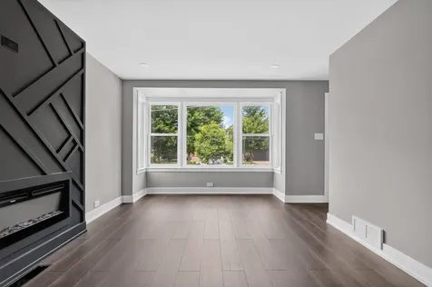3653 West 107th Street Chicago IL 60655