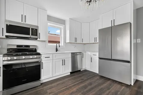 3653 West 107th Street Chicago IL 60655