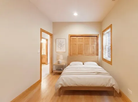 3028 South Normal Avenue Chicago IL 60616